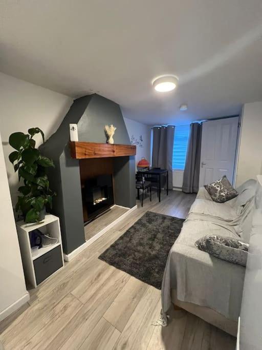 Haven - Beautiful 3 Bedroom House Ballynahinch 外观 照片