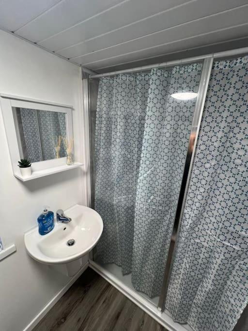 Haven - Beautiful 3 Bedroom House Ballynahinch 外观 照片